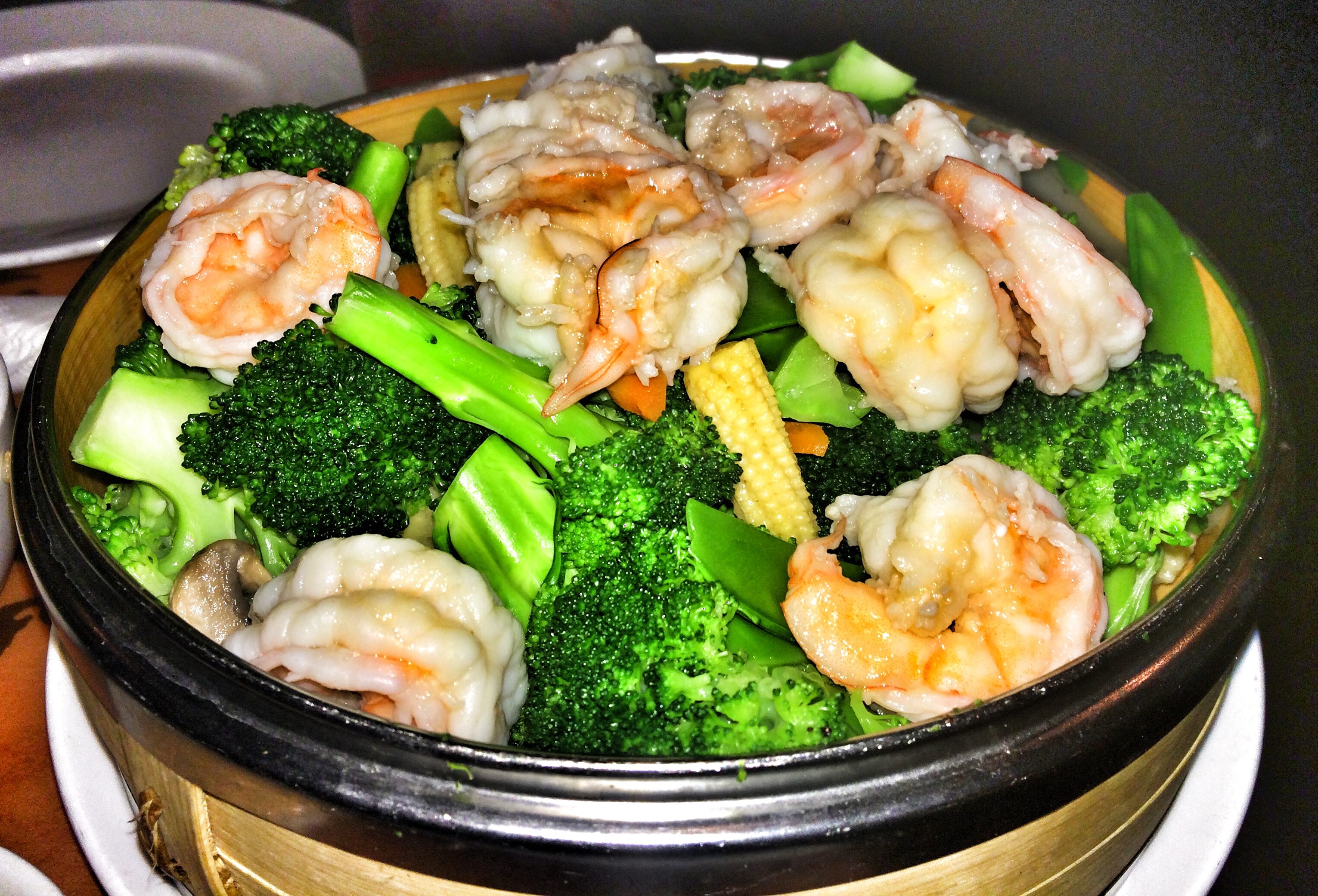 Steamed Shrimp with Garden Vegetables
