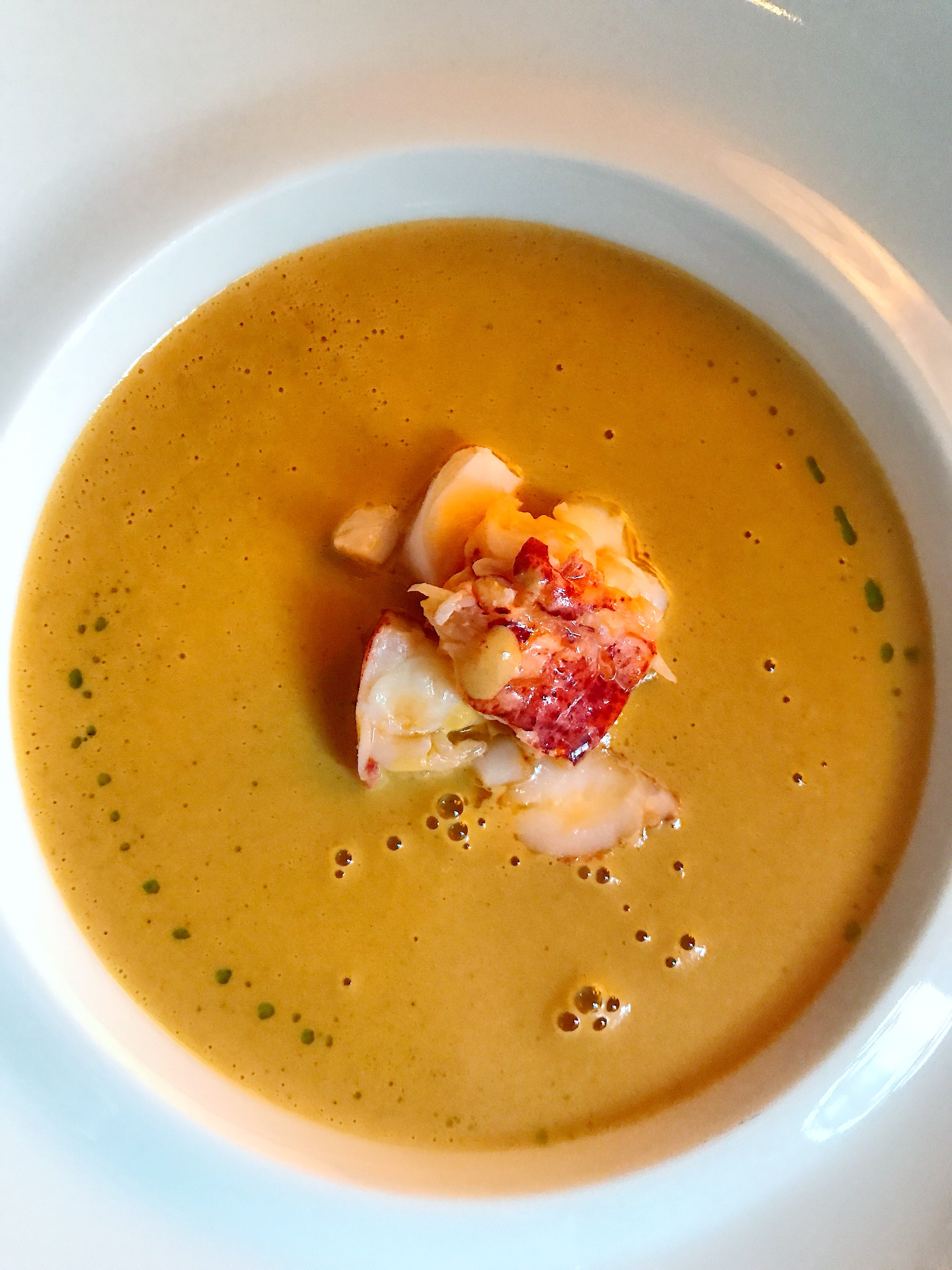 Rich Lobster Soup with Curry